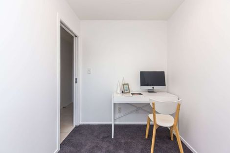 Photo of property in 1/1a Haverstock Road, Sandringham, Auckland, 1025