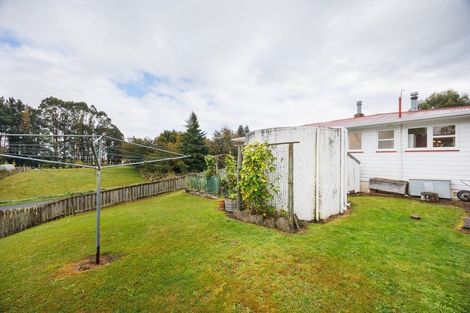 Photo of property in 2 Lind Street, Kimbolton, 4777