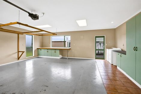 Photo of property in 21 Kingsford Street, Bell Block, New Plymouth, 4312