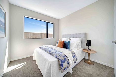 Photo of property in 27 Uatoto Road, Clarks Beach, 2122