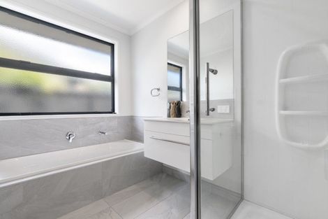 Photo of property in 12 Materawaho Way, Pyes Pa, Tauranga, 3112