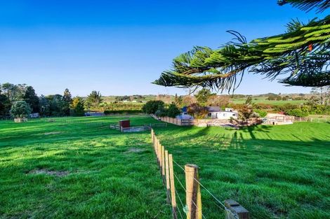 Photo of property in 768 Mountain Road, Lepperton, Inglewood, 4389