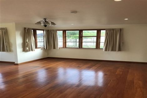 Photo of property in 11 Ramwall Place, Weymouth, Auckland, 2103