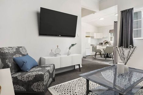 Photo of property in 22 Owen Street, Newtown, Wellington, 6021