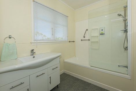 Photo of property in Swamp Road, Mareretu, Paparoa, 0571