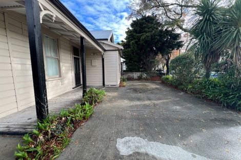 Photo of property in 30 Ada Street, Hokowhitu, Palmerston North, 4410