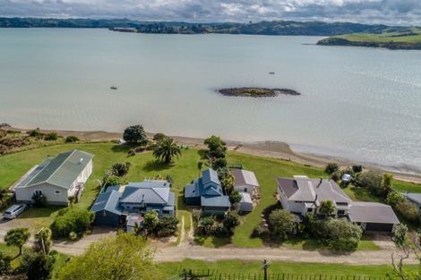 Photo of property in 141 Wallis Road, Raglan, 3295