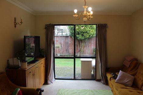 Photo of property in 85 Waimairi Road, Upper Riccarton, Christchurch, 8041