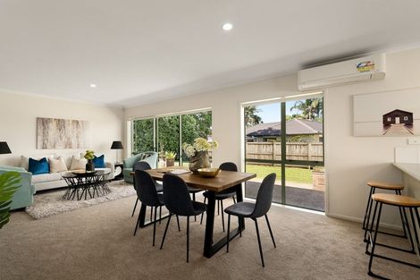 Photo of property in 26 Glencalder Place, Wattle Downs, Auckland, 2103