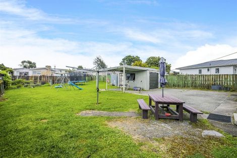 Photo of property in 14 Orchard Rise, Rosehill, Papakura, 2113