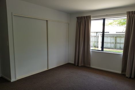 Photo of property in 2/90a Richardson Terrace, Woolston, Christchurch, 8023