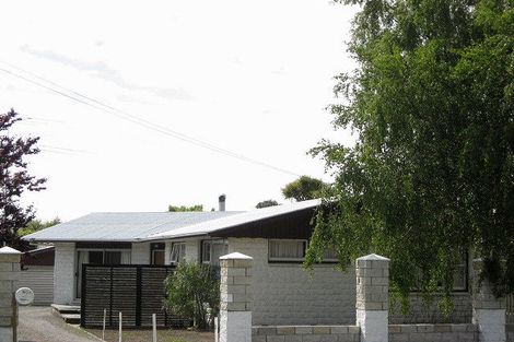 Photo of property in 218 Grimseys Road, Redwood, Christchurch, 8051