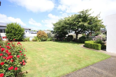 Photo of property in 52 Macmaster Street, Richmond, Invercargill, 9810