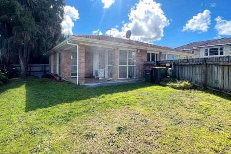Photo of property in 13 View Road, Papakura, 2110