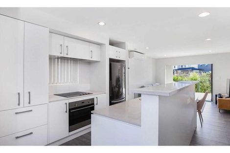 Photo of property in 50 Makamaka Lane, Albany Heights, Auckland, 0632