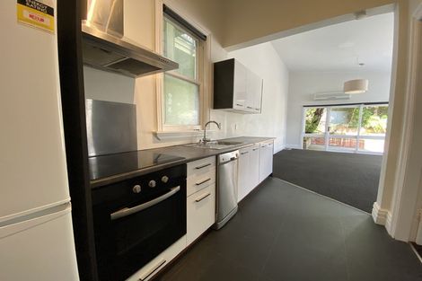 Photo of property in 8 Russell Terrace, Newtown, Wellington, 6021