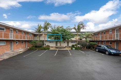 Photo of property in 16/83 Lake Road, Devonport, Auckland, 0622
