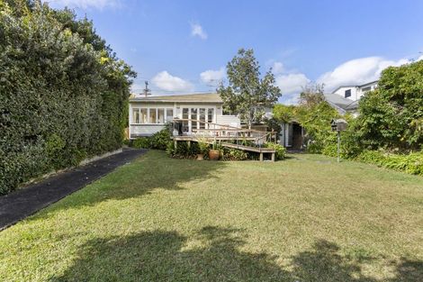Photo of property in 2 Cremorne Street, Herne Bay, Auckland, 1011