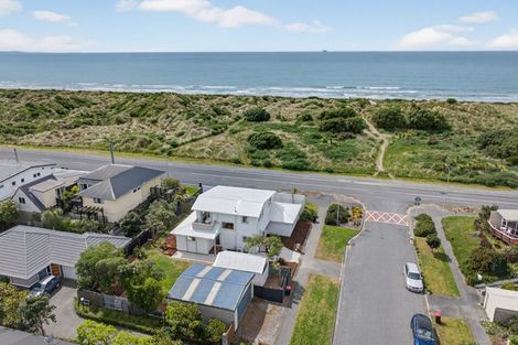 Photo of property in 2 Jellicoe Street, South New Brighton, Christchurch, 8062