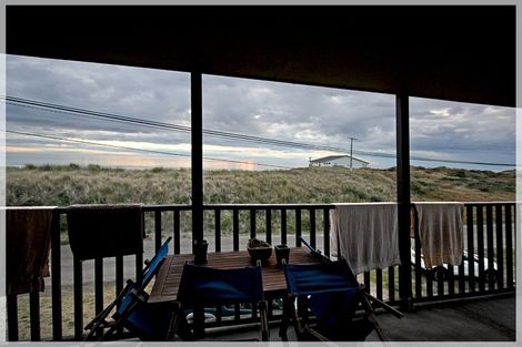 Photo of property in 3 Marine Parade North, Foxton Beach, Foxton, 4815