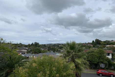 Photo of property in 88 Stapleford Crescent, Browns Bay, Auckland, 0630