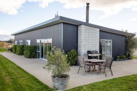 Photo of property in 28 Gartley Lane, Springvale, Alexandra, 9393