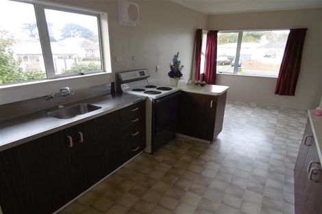 Photo of property in 25 Trafalgar Street, Westown, New Plymouth, 4310
