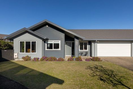 Photo of property in 3 Fremont Way, Pyes Pa, Tauranga, 3112