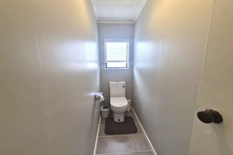 Photo of property in 24 Garland Drive, St Andrews, Hamilton, 3200