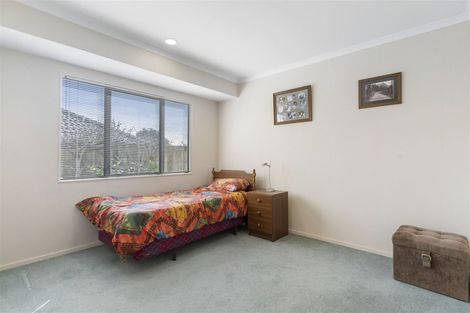 Photo of property in 12 Moy Place, East Tamaki Heights, Auckland, 2016
