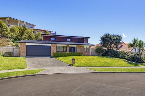 Photo of property in 10 Sams Way, Raumati South, Paraparaumu, 5032