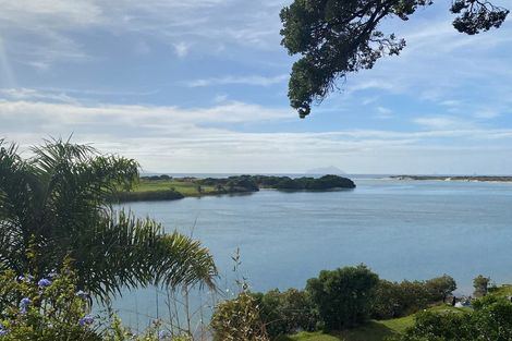 Photo of property in 15 Ocean View Rise, Ruakaka, 0116