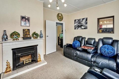 Photo of property in 68 Churton Crescent, Taita, Lower Hutt, 5011