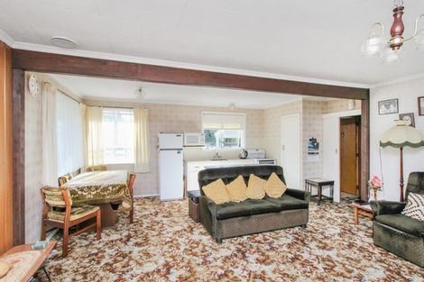 Photo of property in 67 Miller Street, Dannevirke, 4930