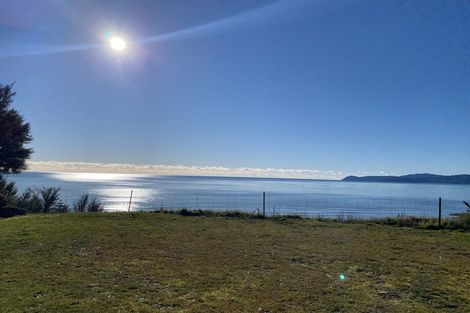 Photo of property in 154 Rangihaeata Road, Rangihaeata, Takaka, 7182