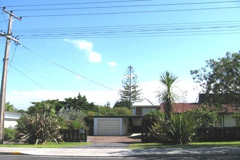 Photo of property in 18 Watea Road, Torbay, Auckland, 0630