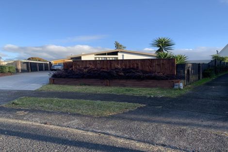 Photo of property in 16 Jade Place, Bell Block, New Plymouth, 4312