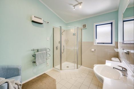 Photo of property in 109 North Shore Road, Eskdale, Napier, 4182