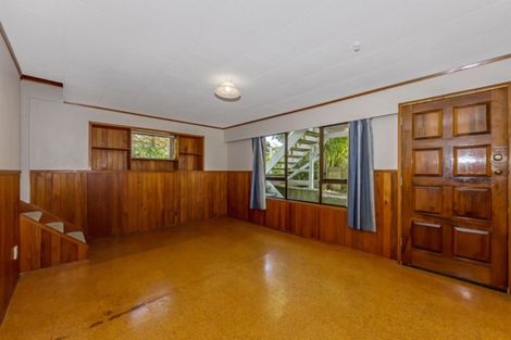 Photo of property in 24a Otanerua Road, Hatfields Beach, Orewa, 0931