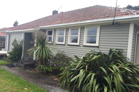 Photo of property in 121 Frankley Road, Frankleigh Park, New Plymouth, 4310