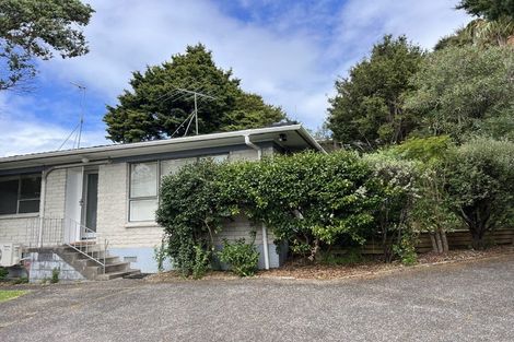 Photo of property in 1/8 Tusac Place, Totara Vale, Auckland, 0627