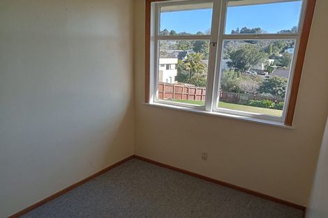 Photo of property in 26 Eastglen Road, Glen Eden, Auckland, 0602