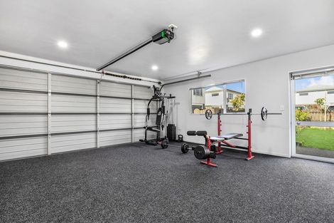 Photo of property in 30a Wellington Street, Pukekohe, 2120