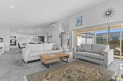 Photo of property in 32 Park Rise, Mangawhai Heads, Mangawhai, 0505