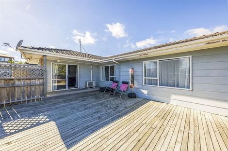 Photo of property in 56 Hamilton Drive, Waiuku, 2123