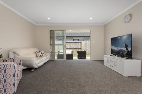 Photo of property in 20 Rotomanu Place, Pyes Pa, Tauranga, 3112