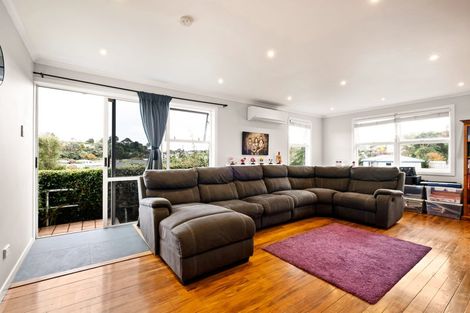 Photo of property in 6 Sardinha Place, Marfell, New Plymouth, 4310