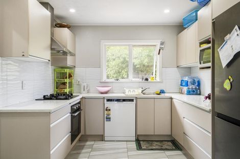 Photo of property in 1/36 Halver Road, Hillpark, Auckland, 2102