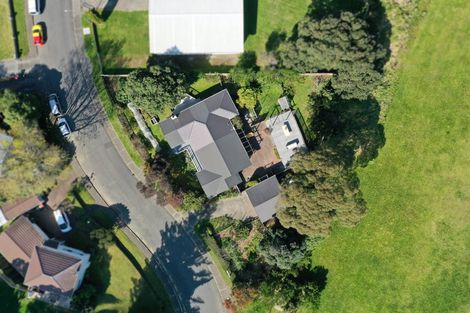 Photo of property in 4 Tarawa Street, Paekakariki, 5034