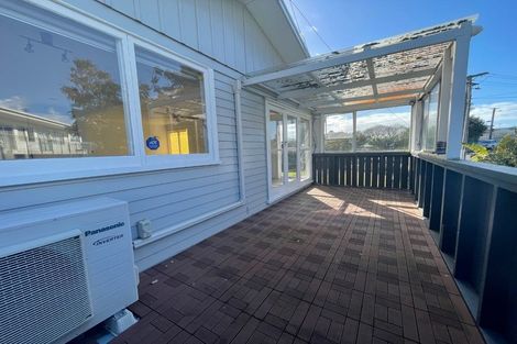 Photo of property in 32 Harwood Road, Mount Wellington, Auckland, 1060